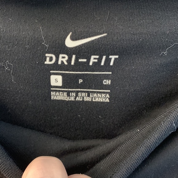 “Nike” Capris - Picture 3 of 3